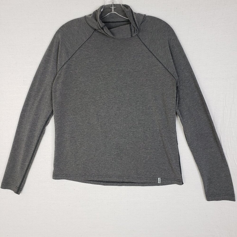 STIO Mock Neck Long Sleeve Shirt Pullover Lightweight Stretchy Gray size M